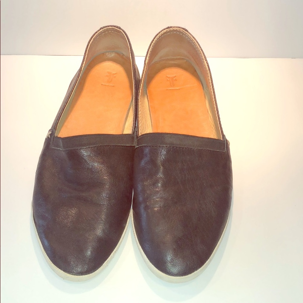 Lightly Used Frye Melanie Sneaker - Black